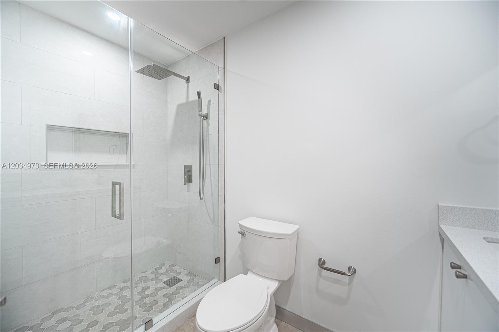 10210 SW 154th Pl # 8 Unit: 110-8