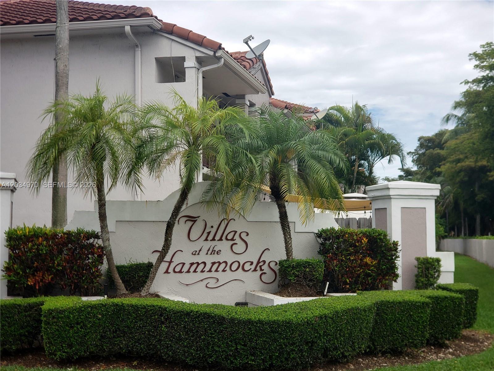 10210 SW 154th Pl # 8 Unit: 110-8