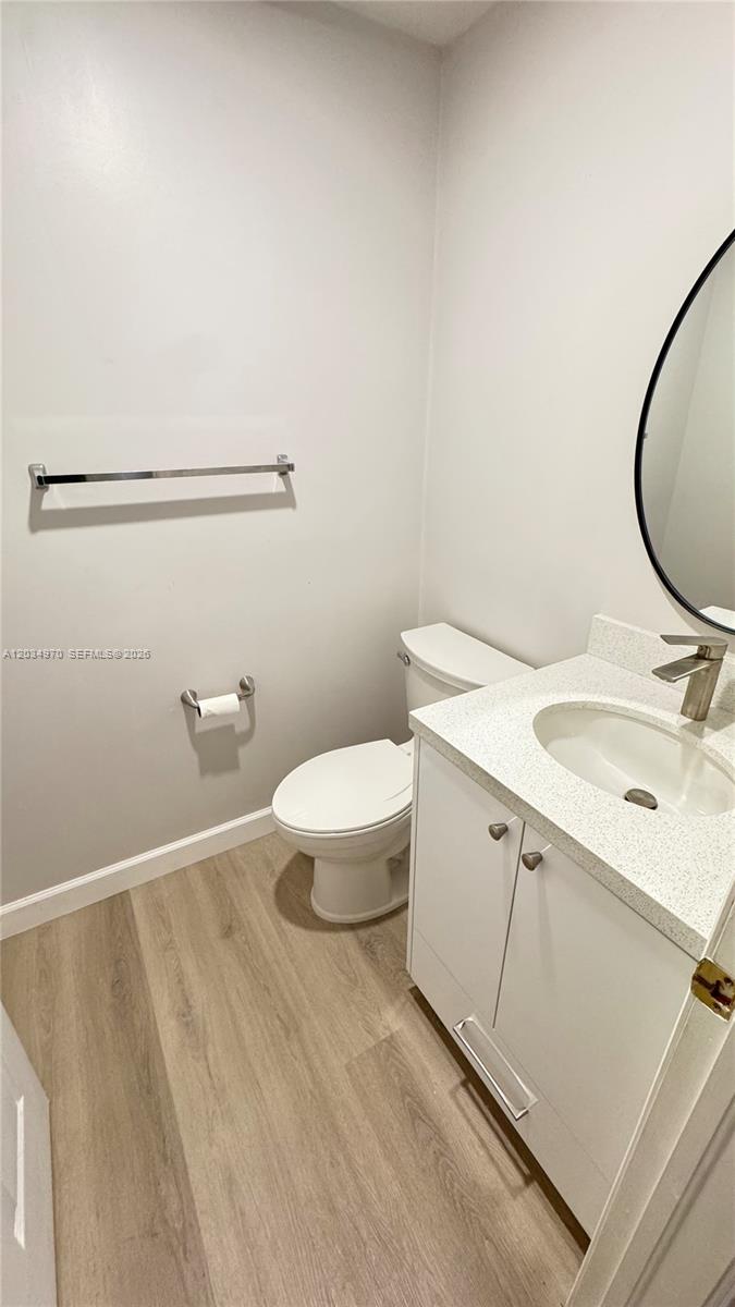 10210 SW 154th Pl # 8 Unit: 110-8