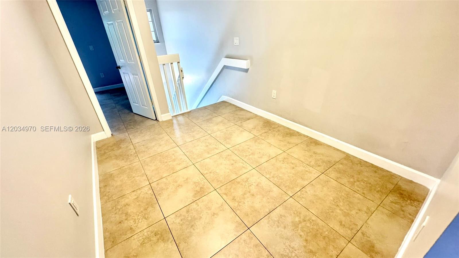 10210 SW 154th Pl # 8 Unit: 110-8