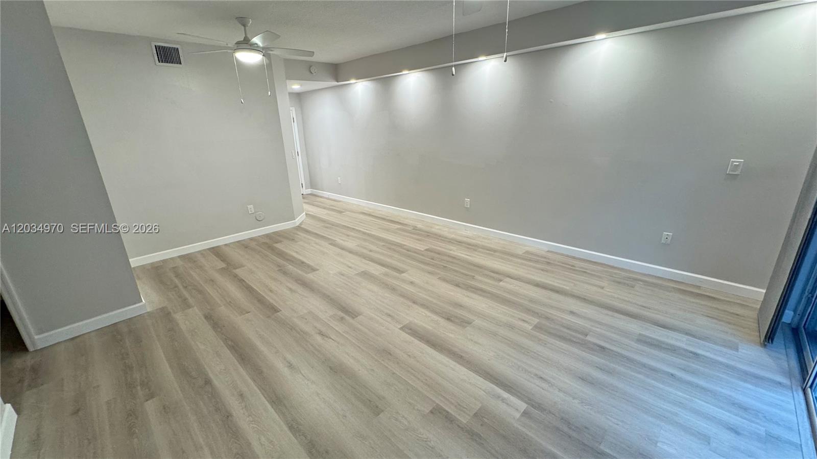 10210 SW 154th Pl # 8 Unit: 110-8