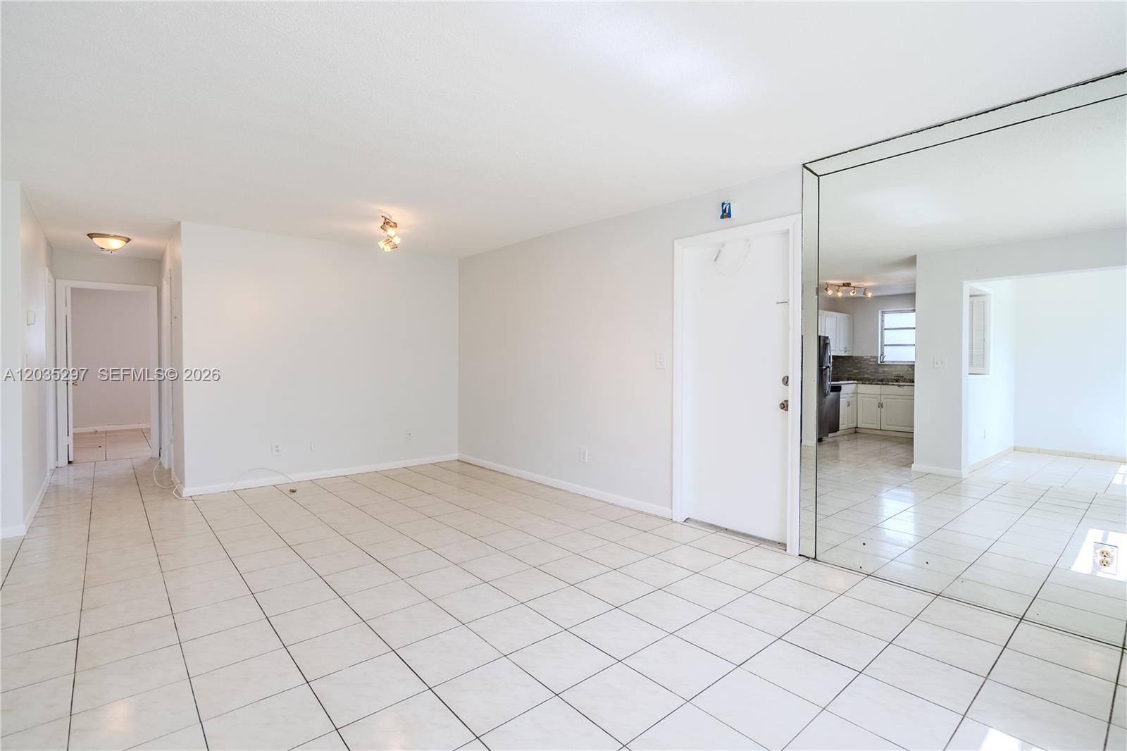 421 NE 1st St # 101