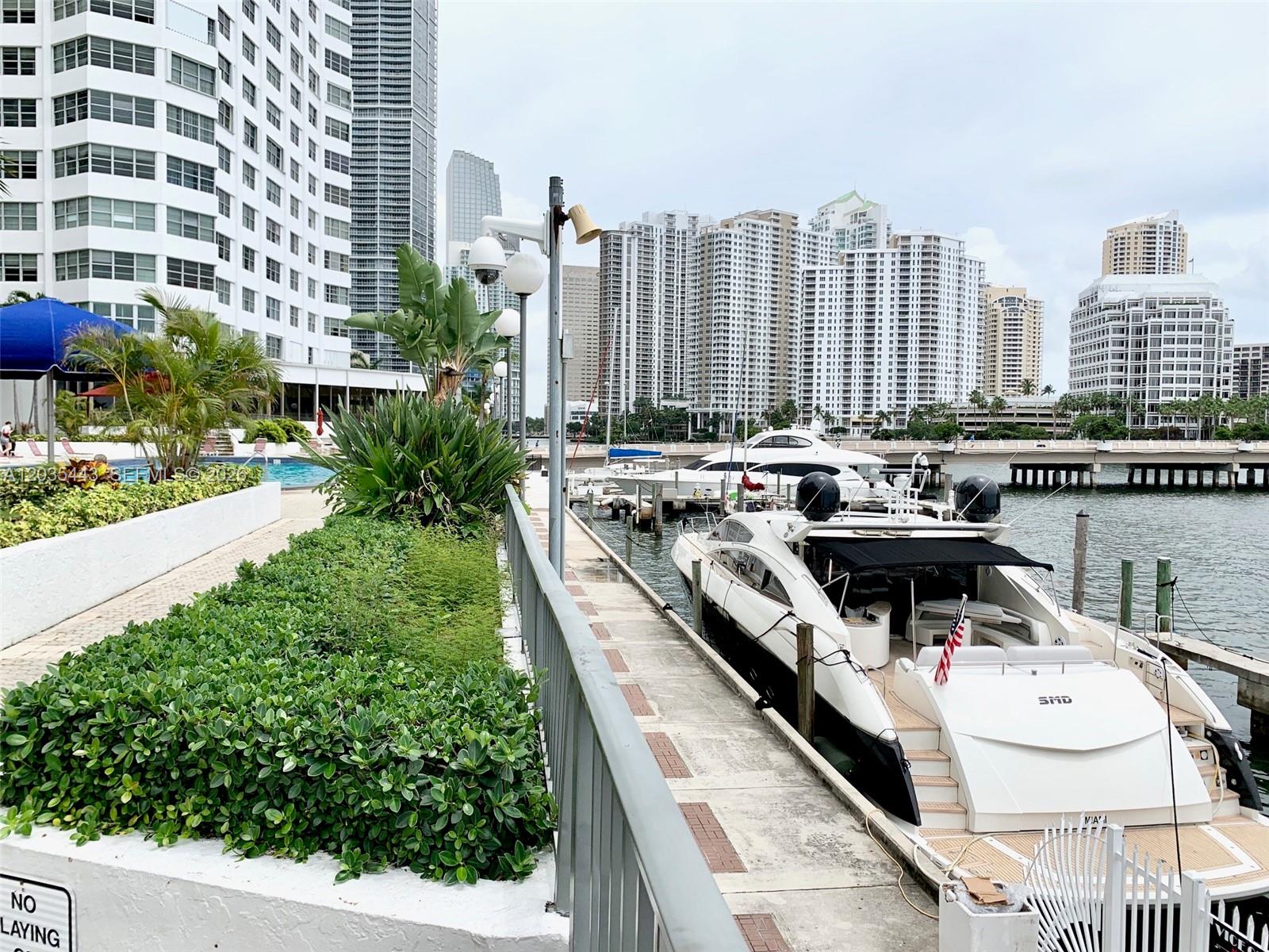 801 Brickell Bay Dr # 1469