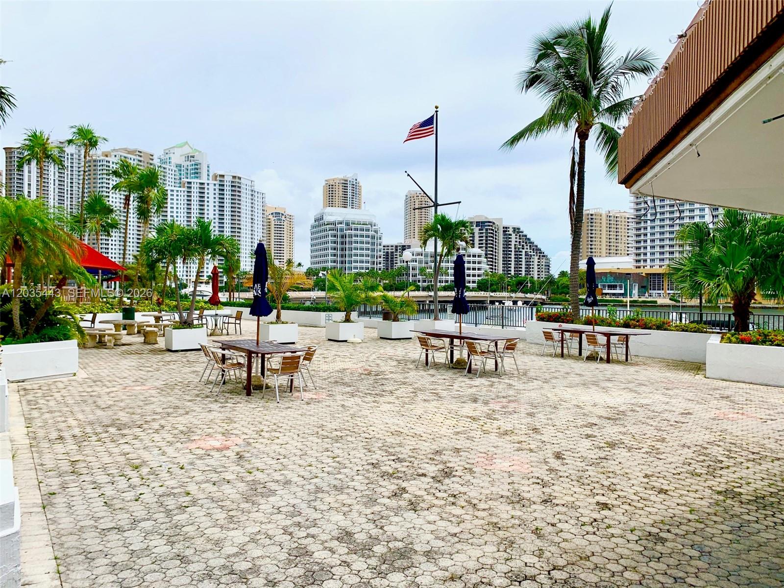 801 Brickell Bay Dr # 1469
