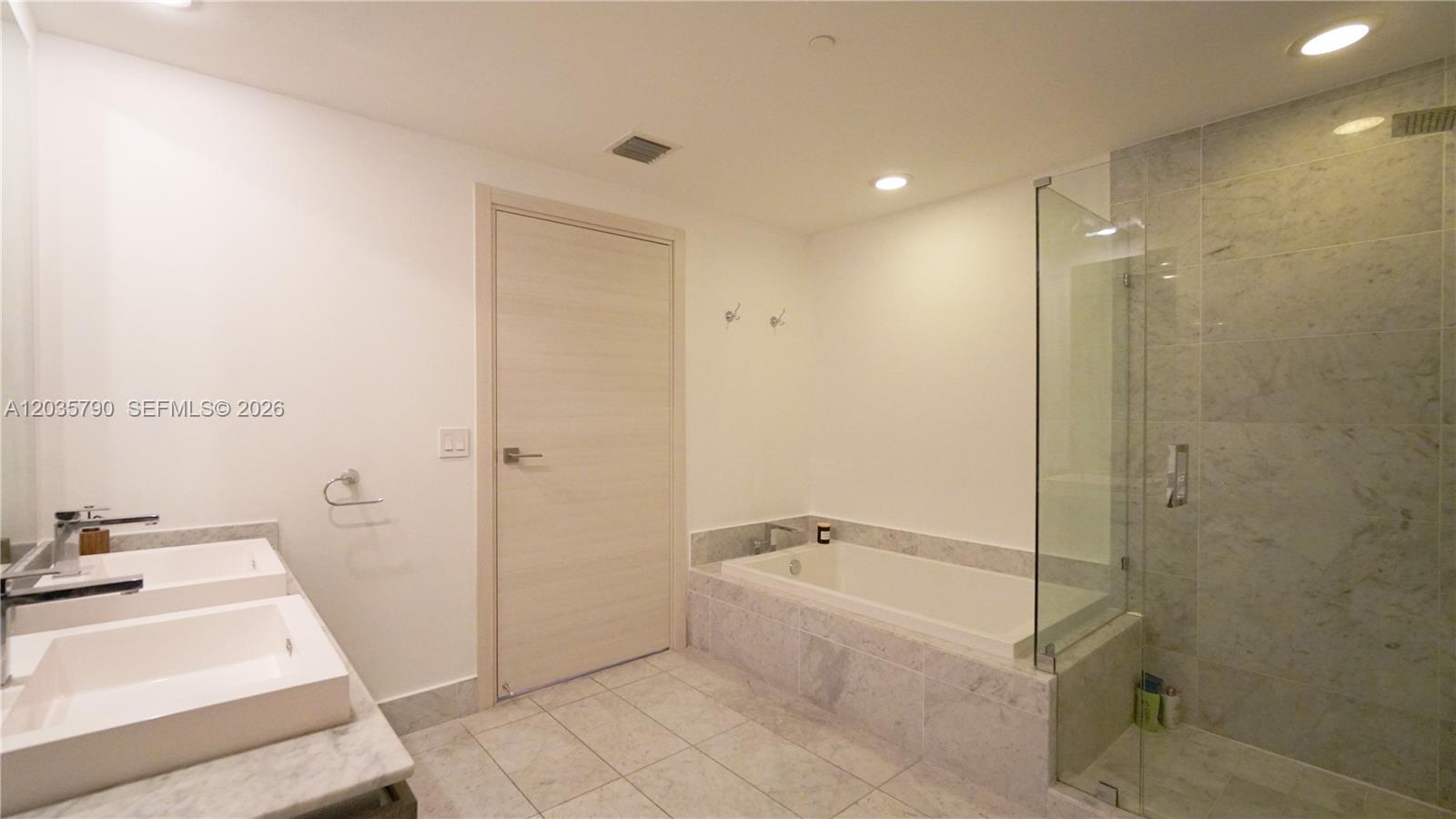 801 S Miami Ave Unit: 2506