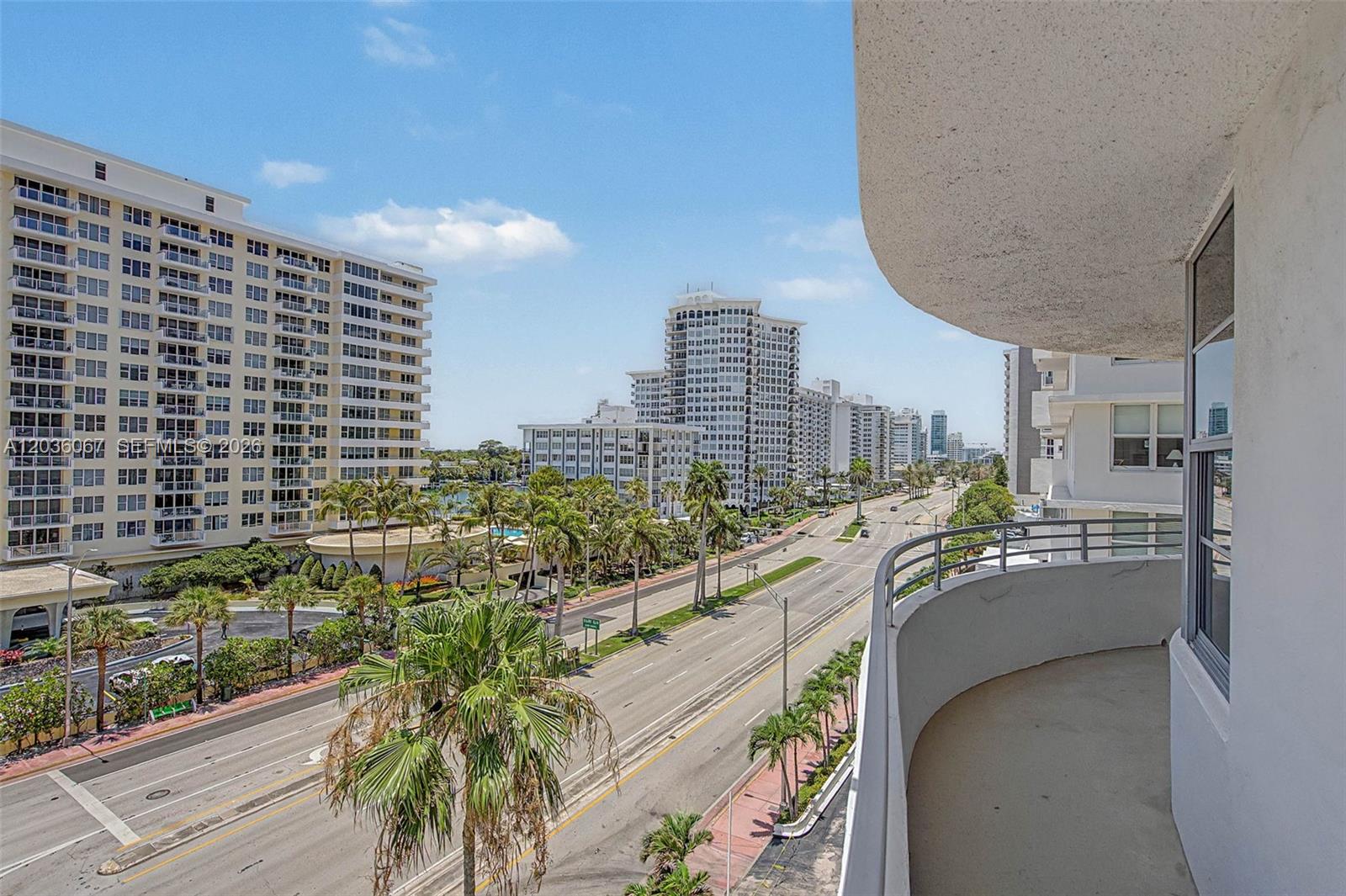 5555 Collins Ave # 7B