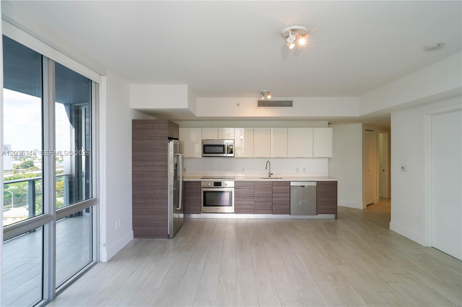 1010 SW 2nd Ave # 909