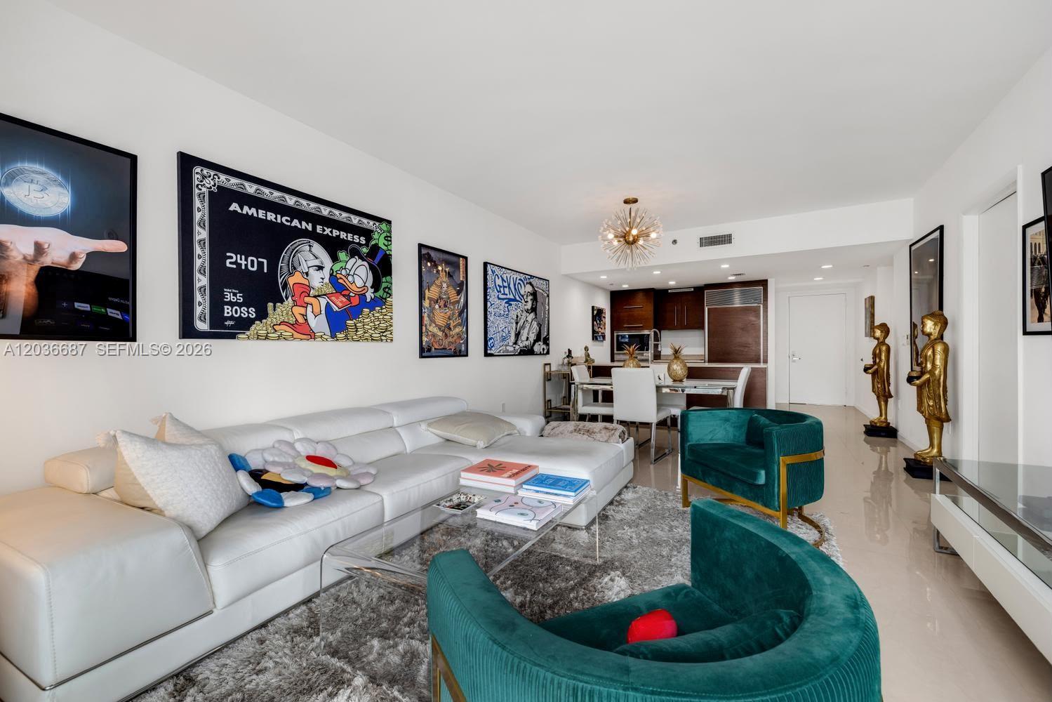 475 Brickell Ave # 3214