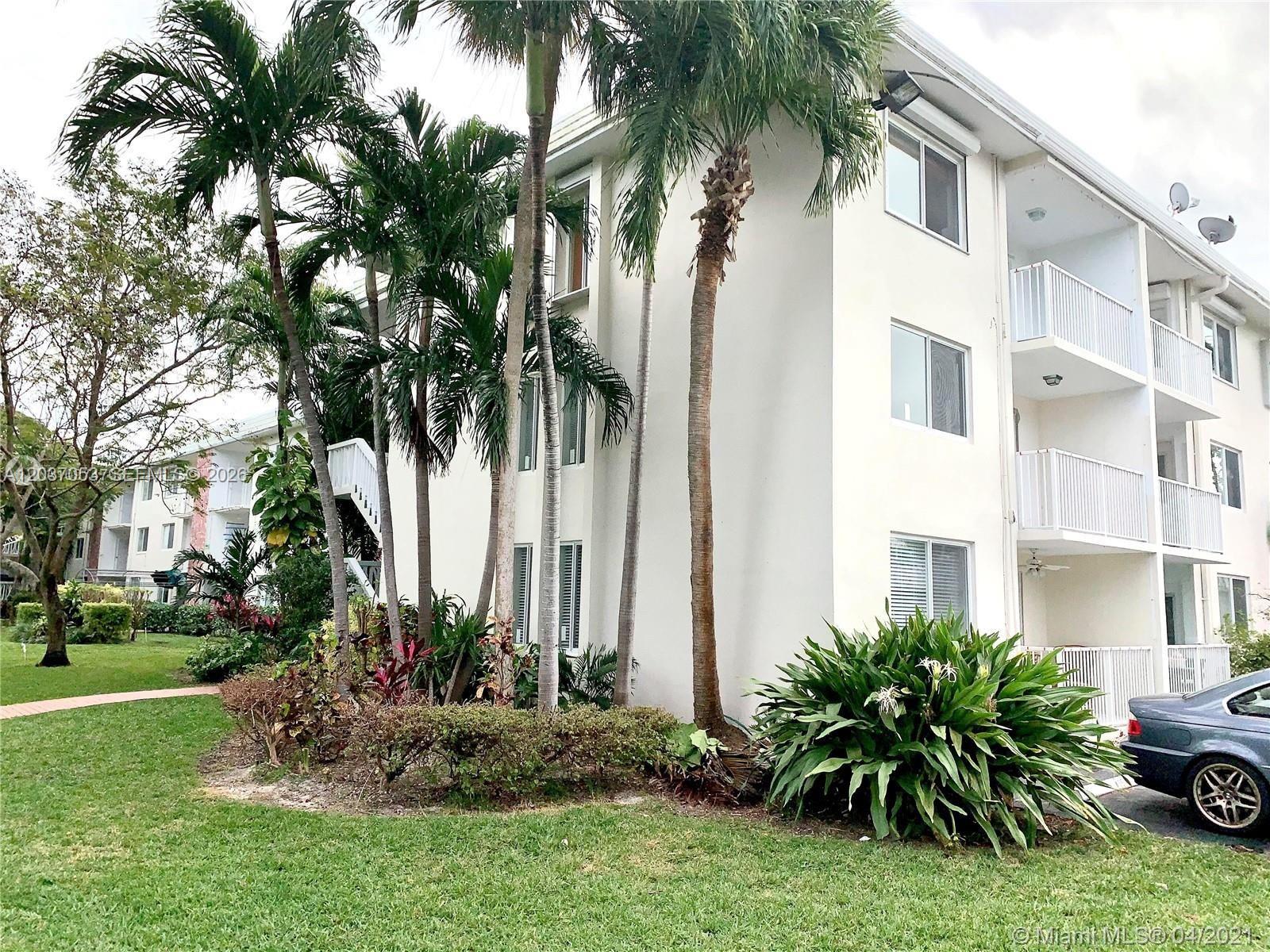 240 Galen Dr # 214