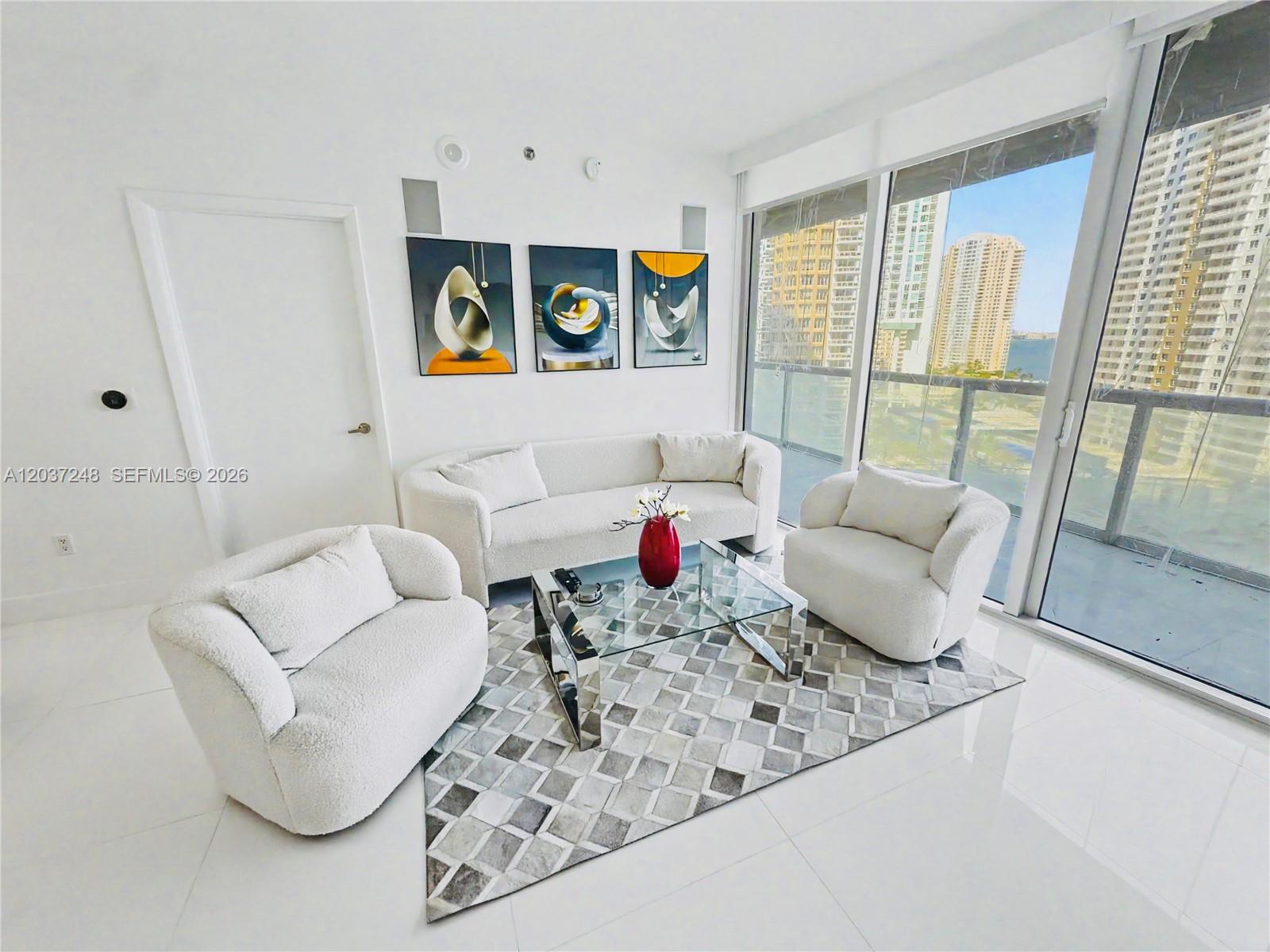 465 Brickell Ave # 1605