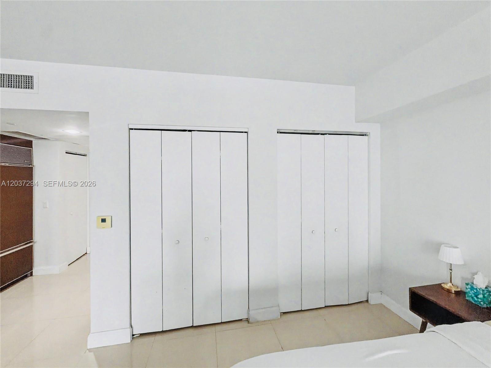 475 Brickell Ave # 1910