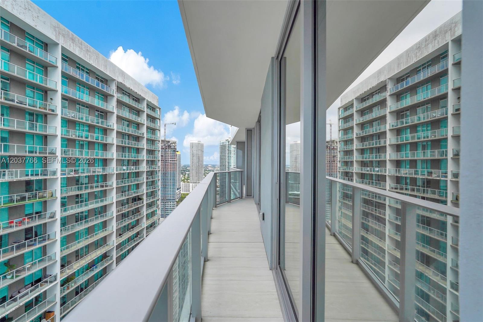 77 SE 5th St # 3714
