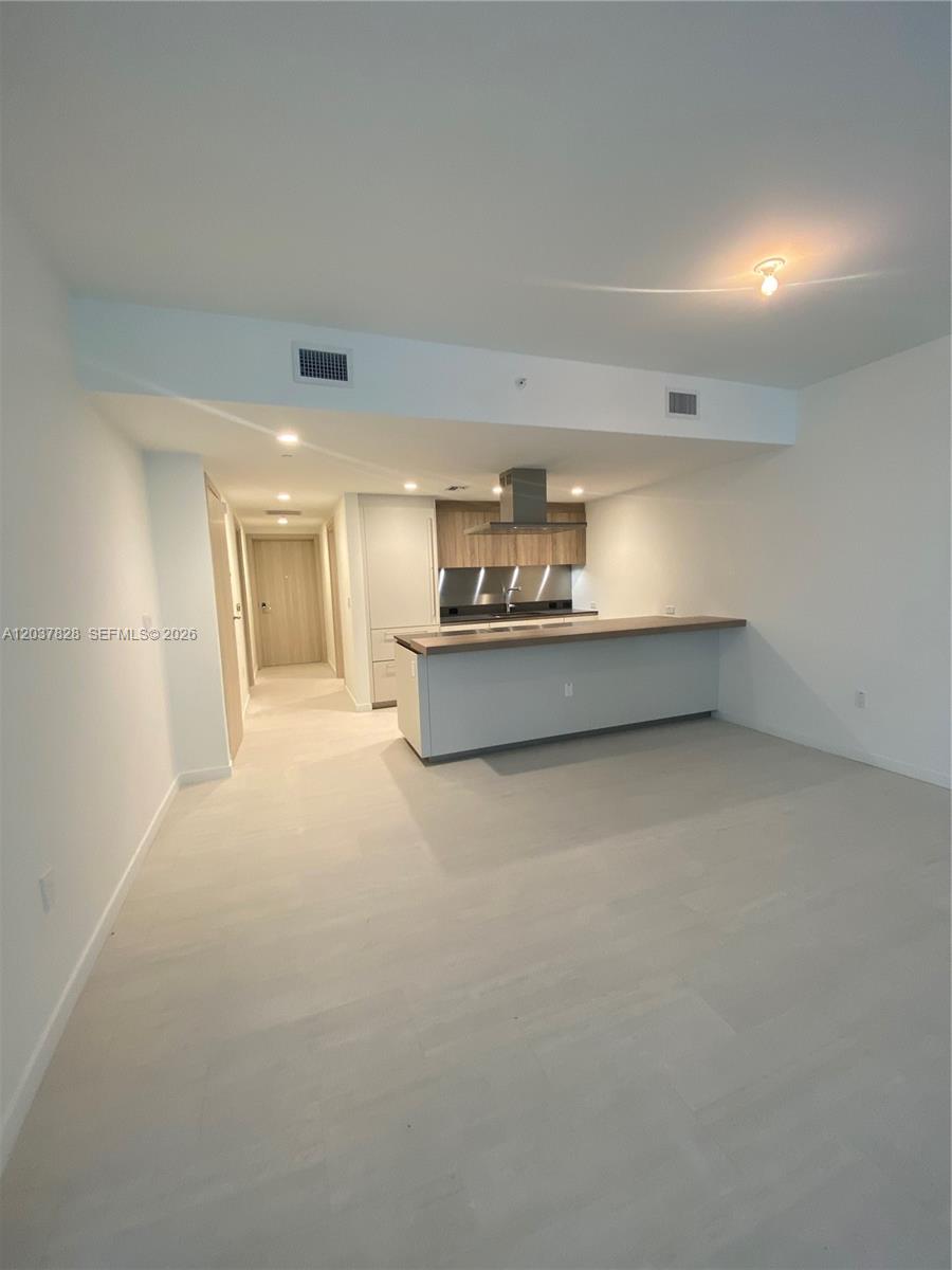1000 Brickell Plaza # 2007