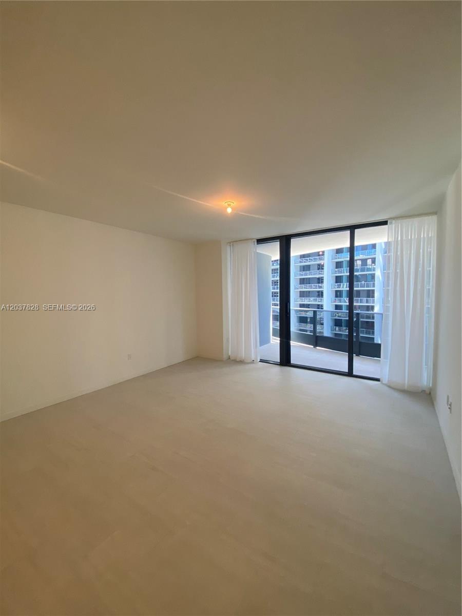 1000 Brickell Plaza # 2007