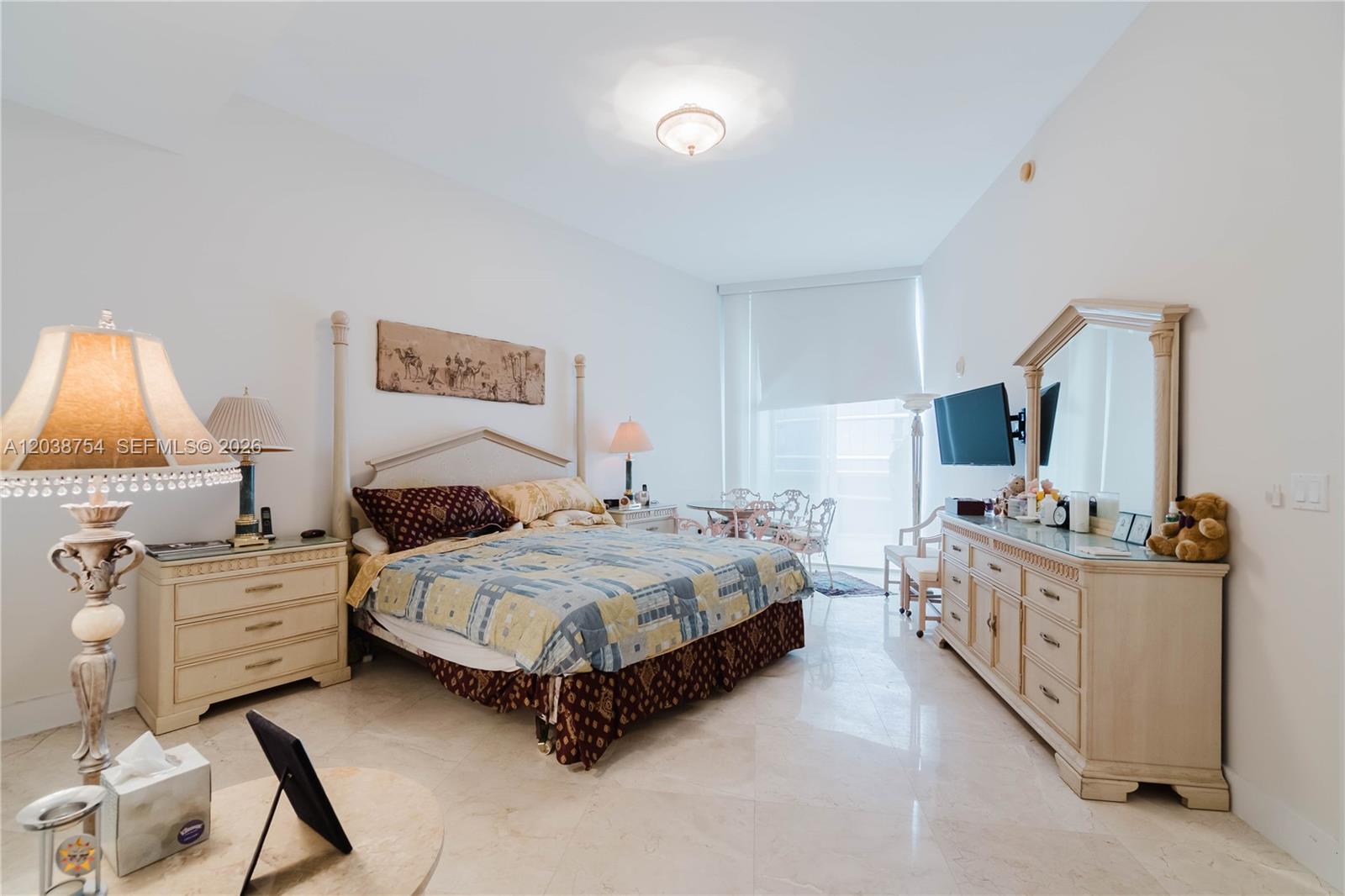 15811 COLLINS AVE # 3607