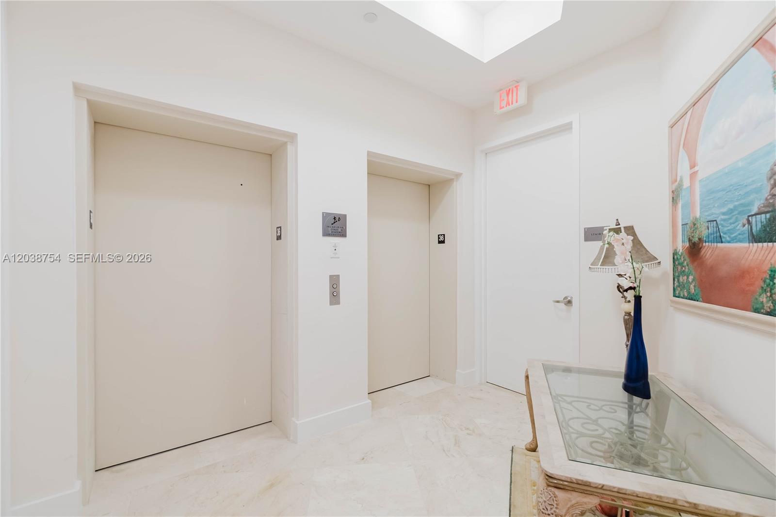 15811 COLLINS AVE # 3607