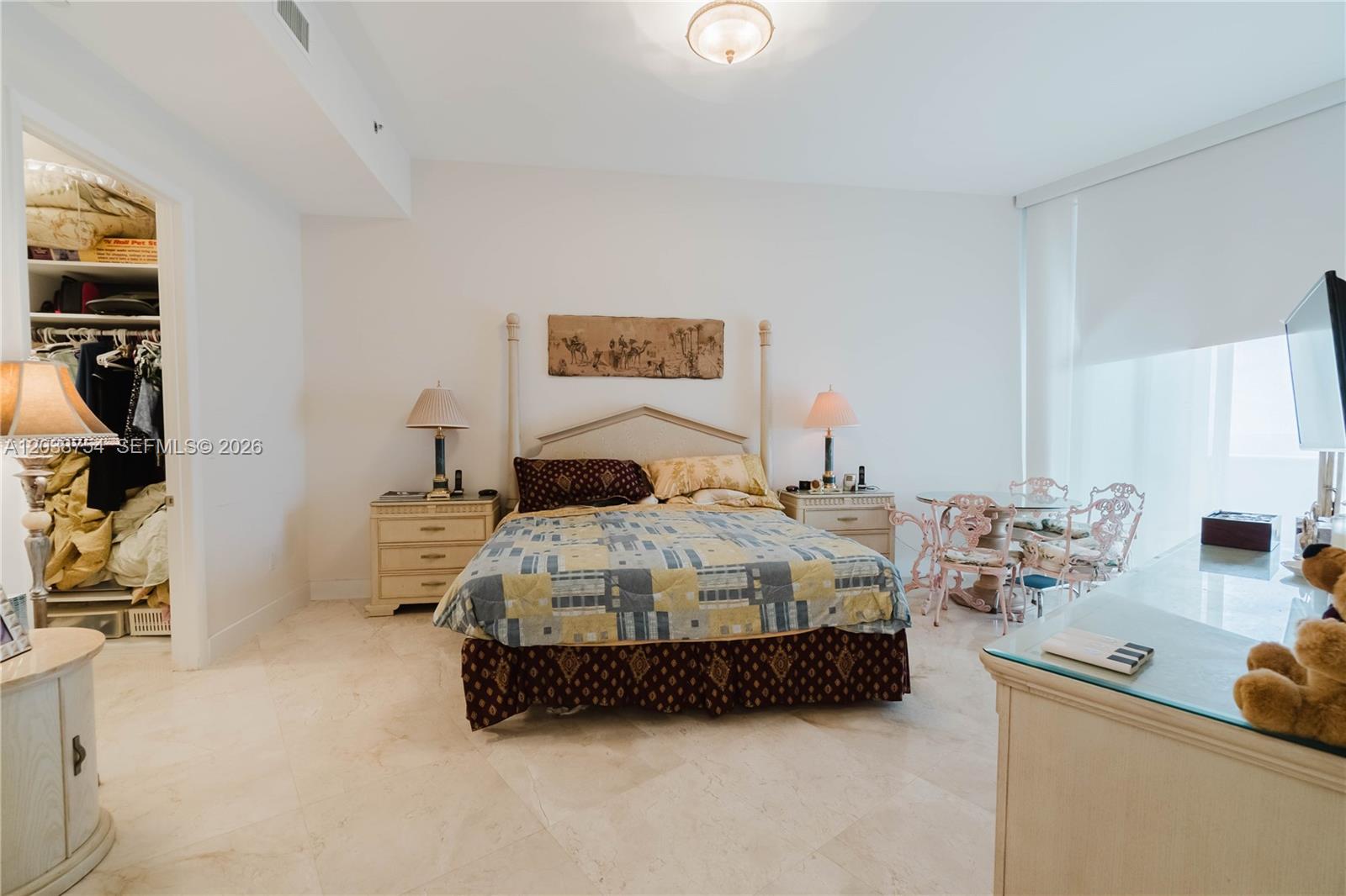 15811 COLLINS AVE # 3607