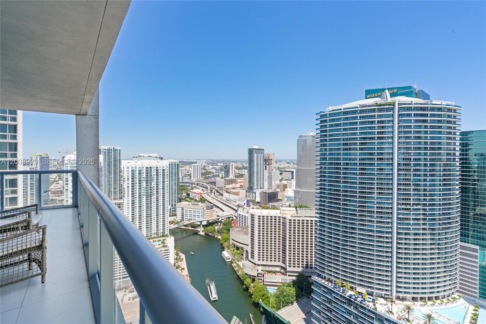 475 Brickell Ave # 4315