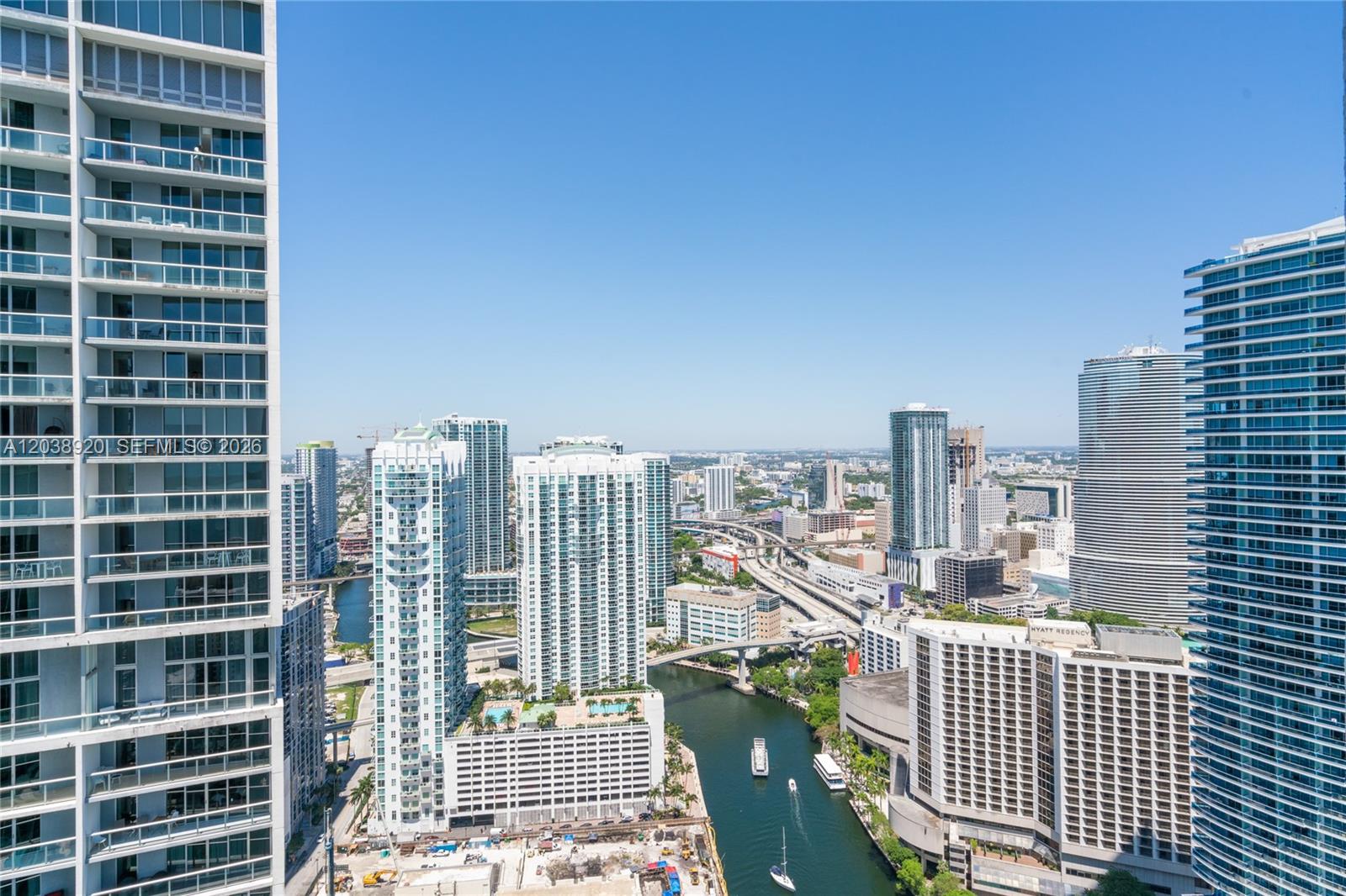 475 Brickell Ave # 4315