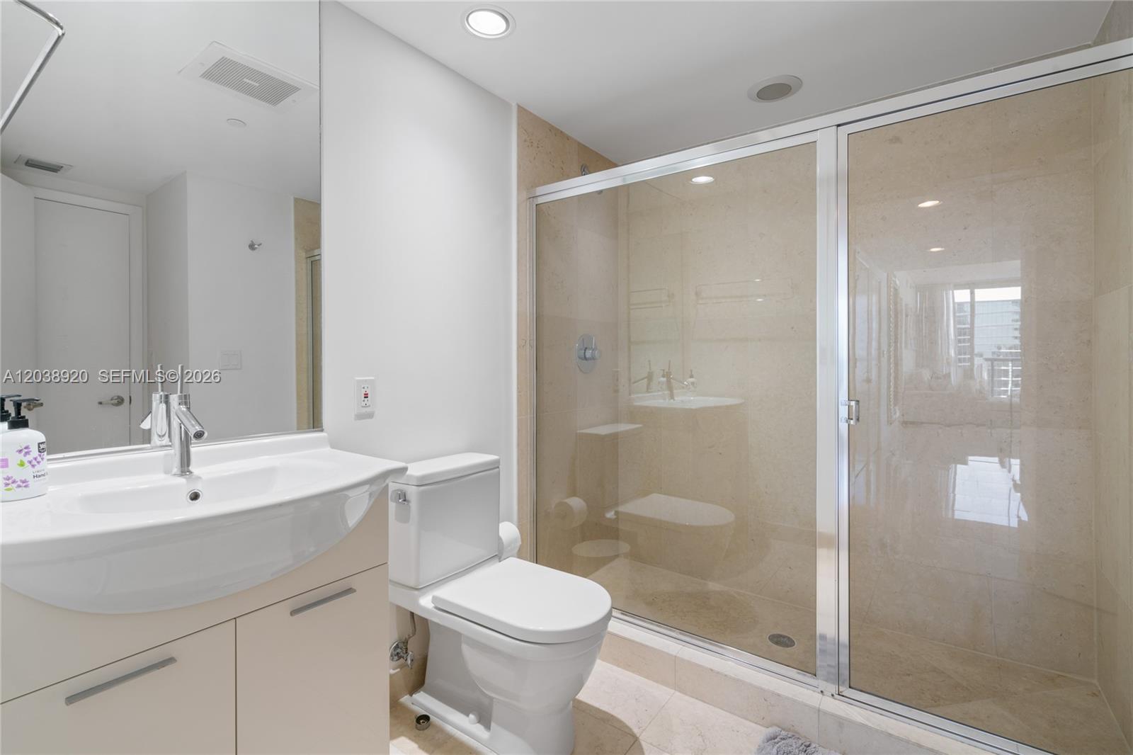 475 Brickell Ave # 4315