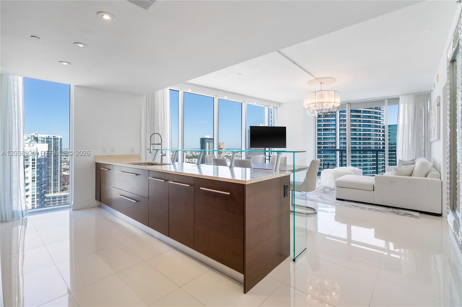 475 Brickell Ave # 4315