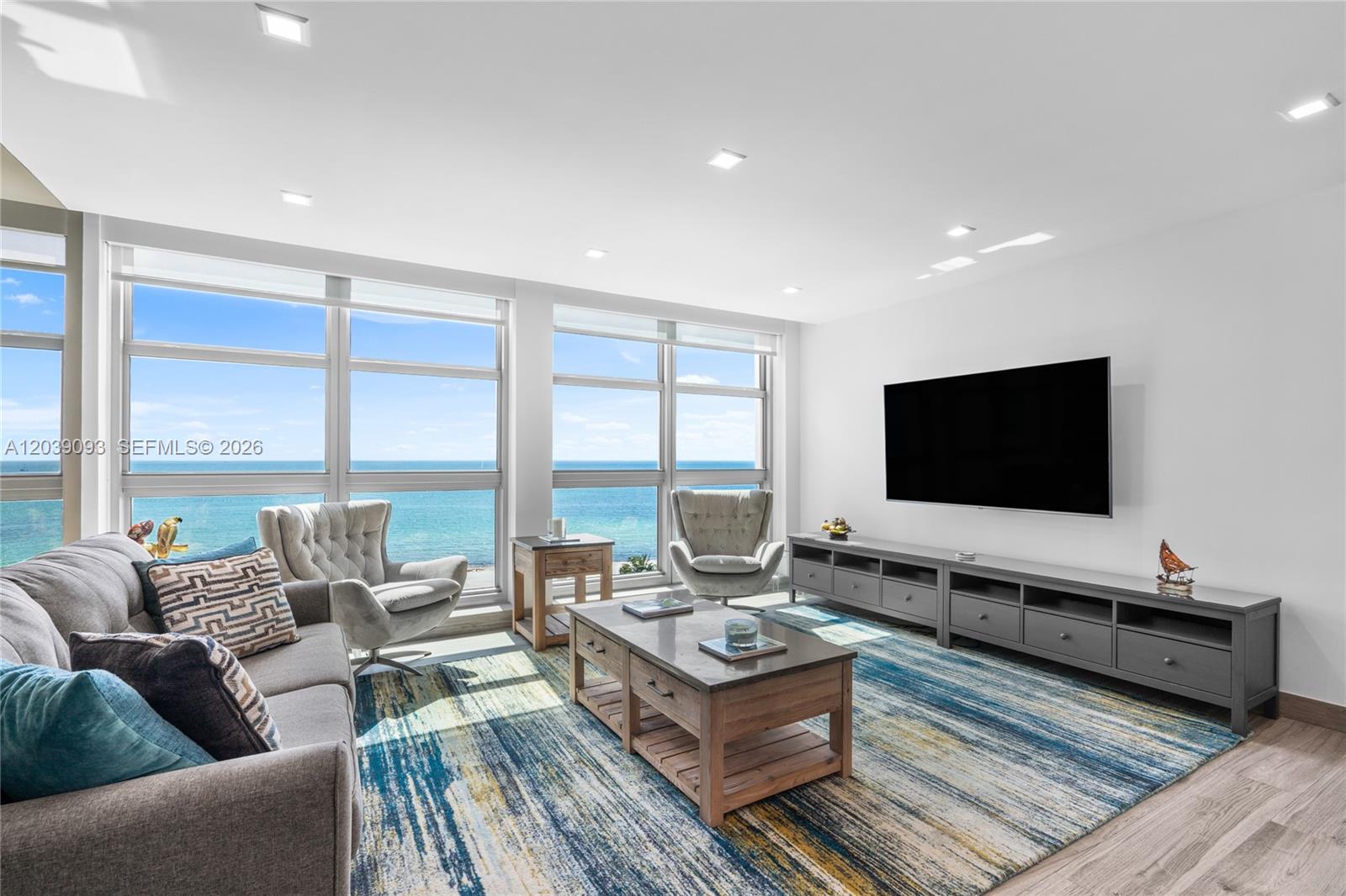 5055 Collins Ave # 10H