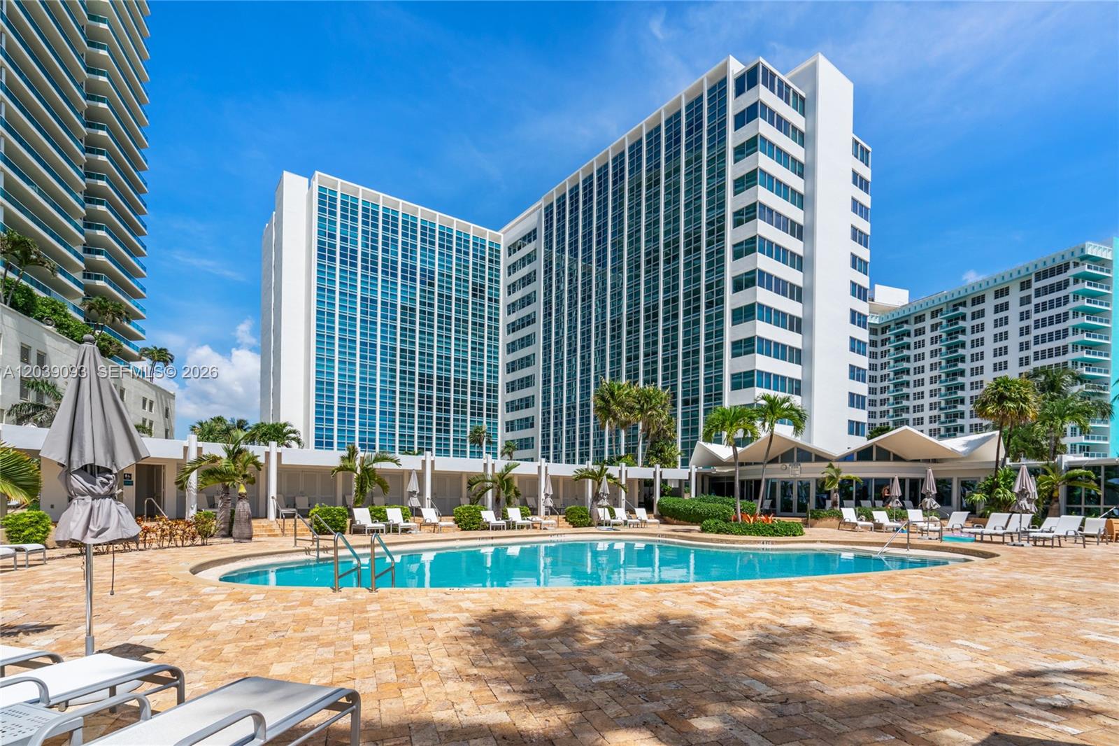 5055 Collins Ave # 10H