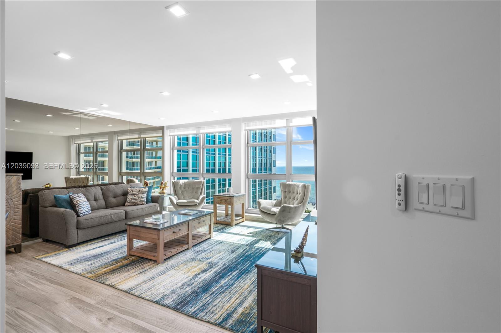 5055 Collins Ave # 10H