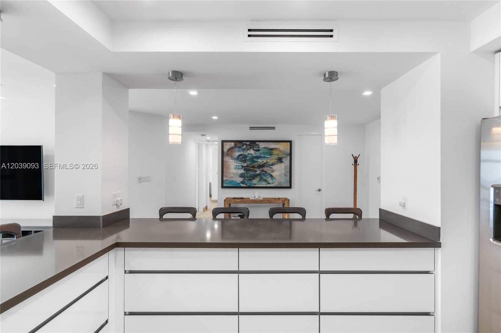 5055 Collins Ave # 10H
