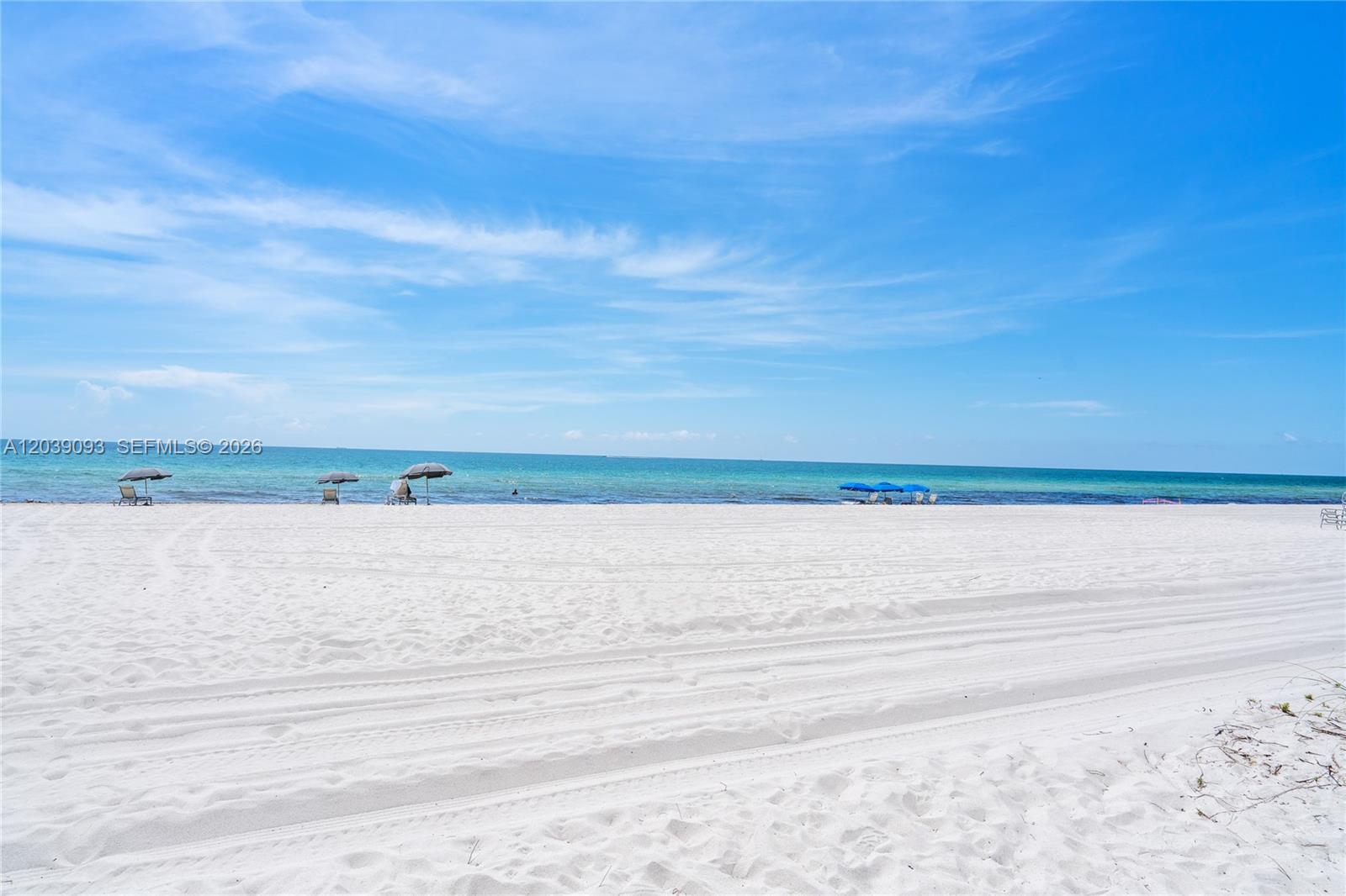 5055 Collins Ave # 10H