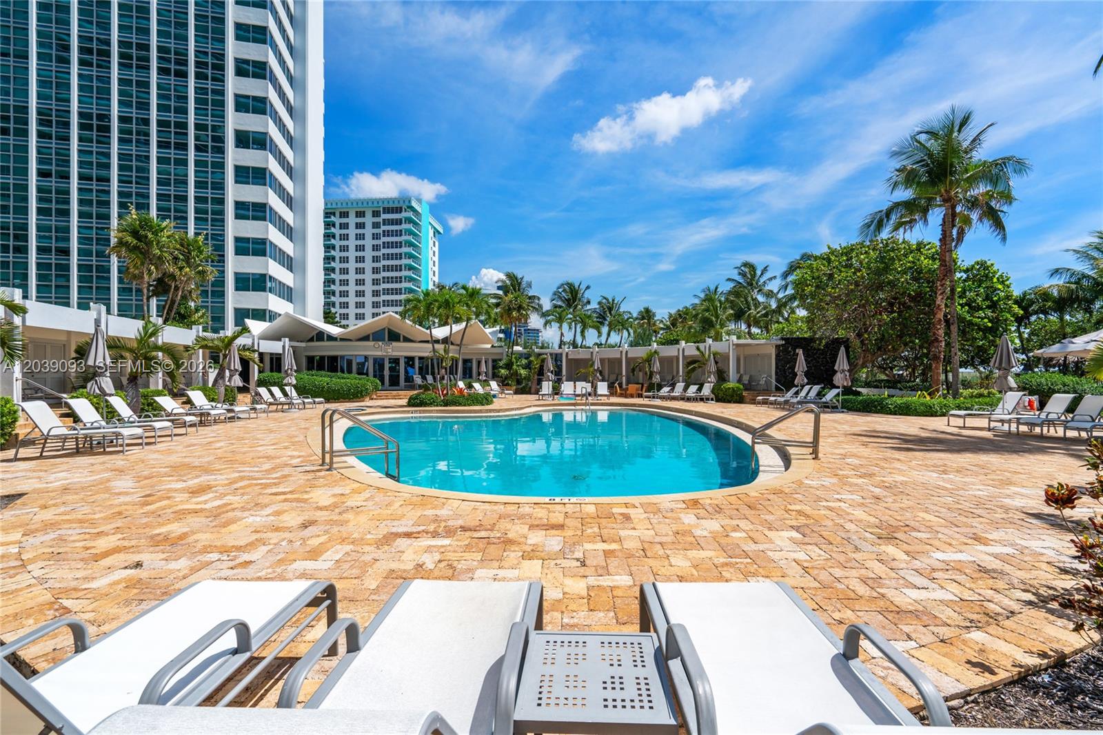 5055 Collins Ave # 10H