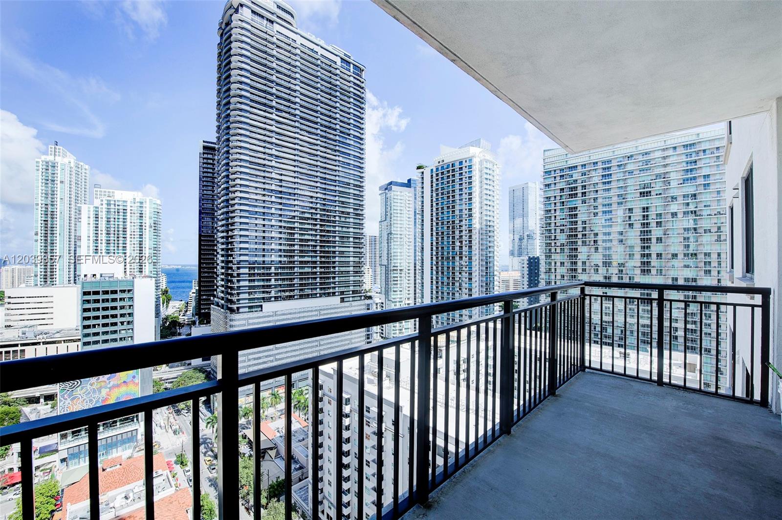 999 SW 1st Ave # 2402
