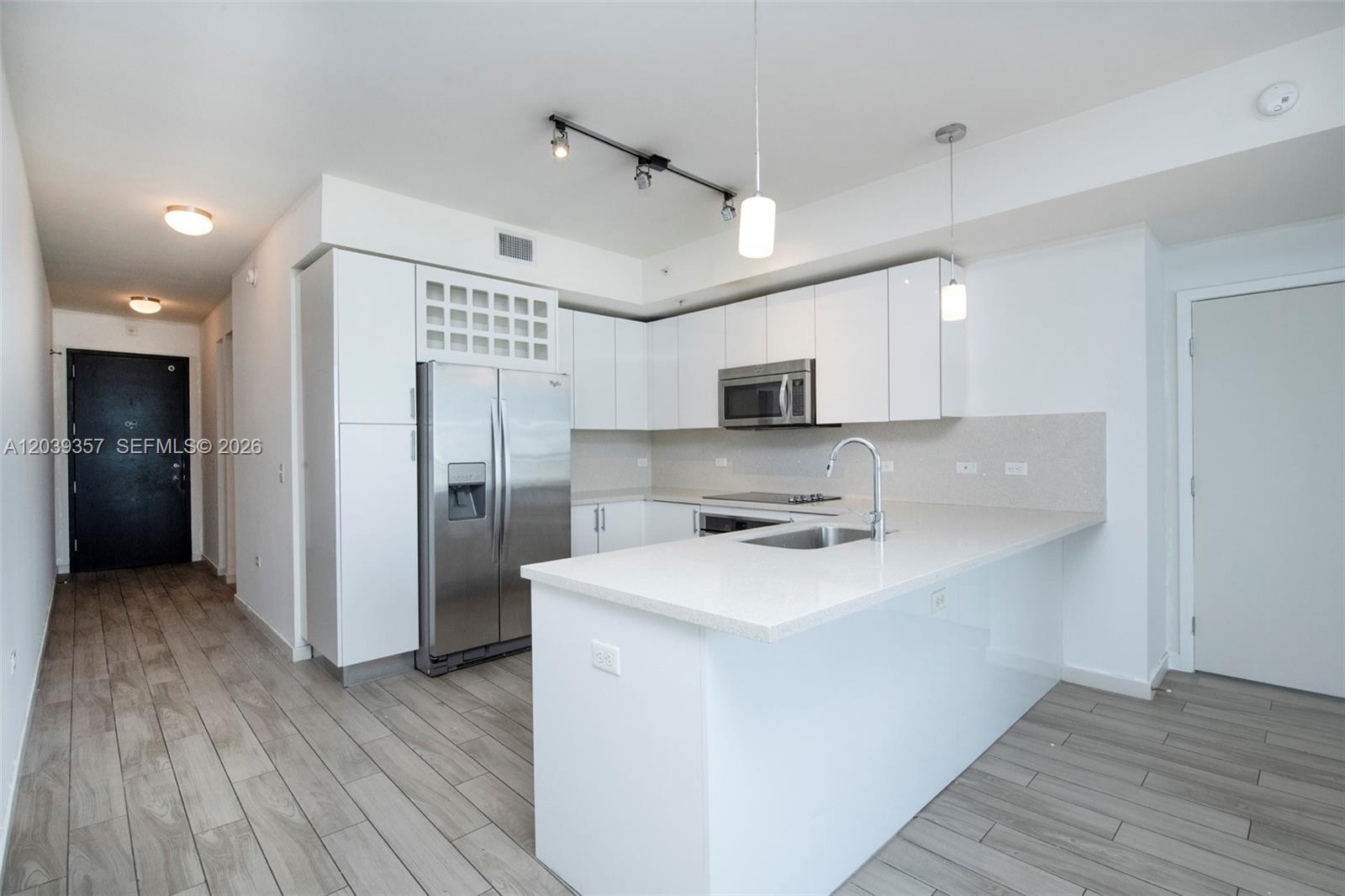 999 SW 1st Ave # 2402