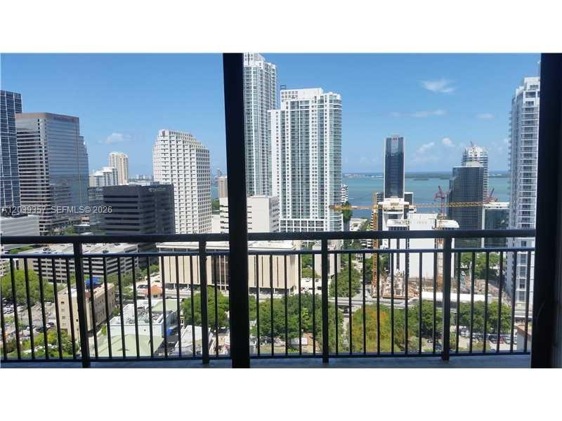 999 SW 1st Ave # 2402