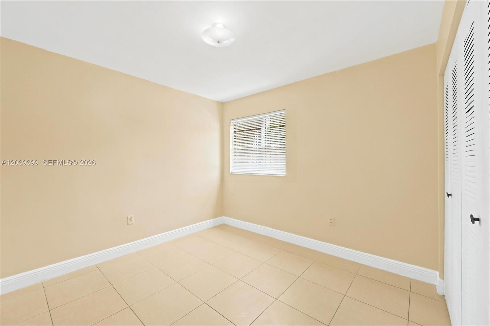 2730 W 61st Pl # 201