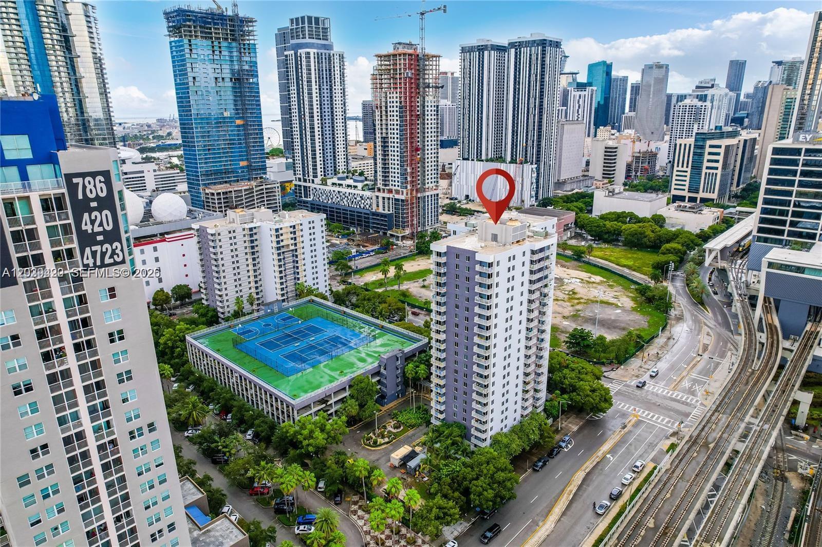 800 N Miami Ave Unit: E-1008