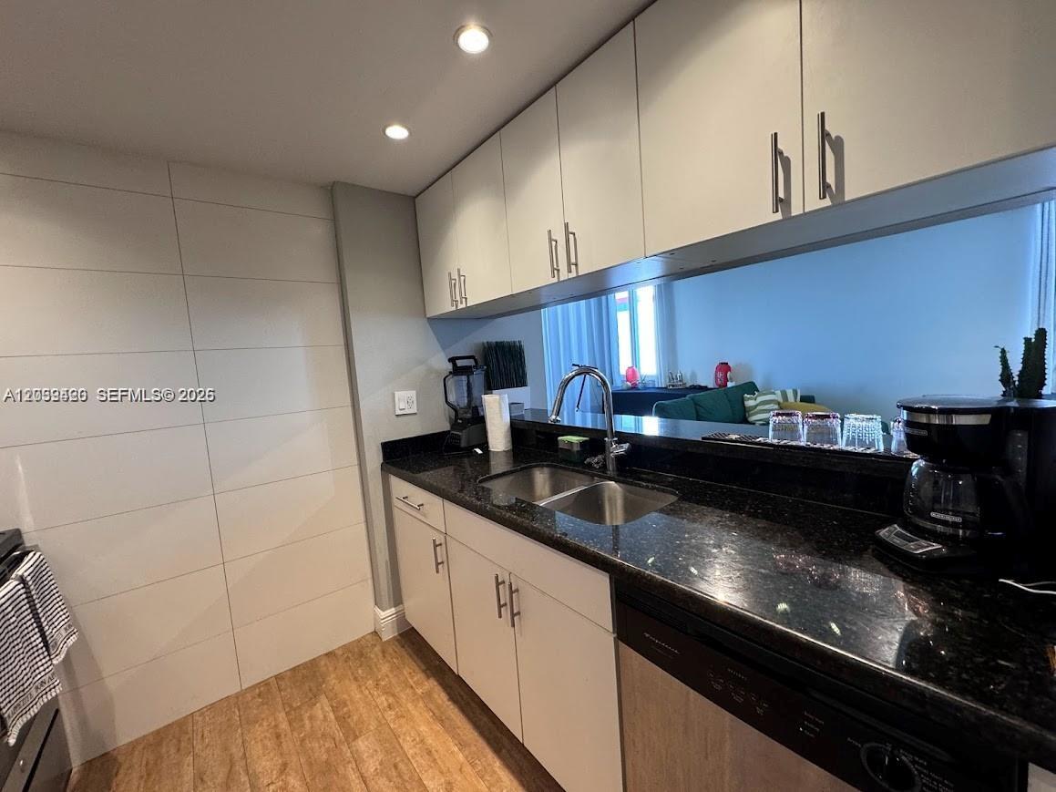 800 N Miami Ave Unit: E-1008