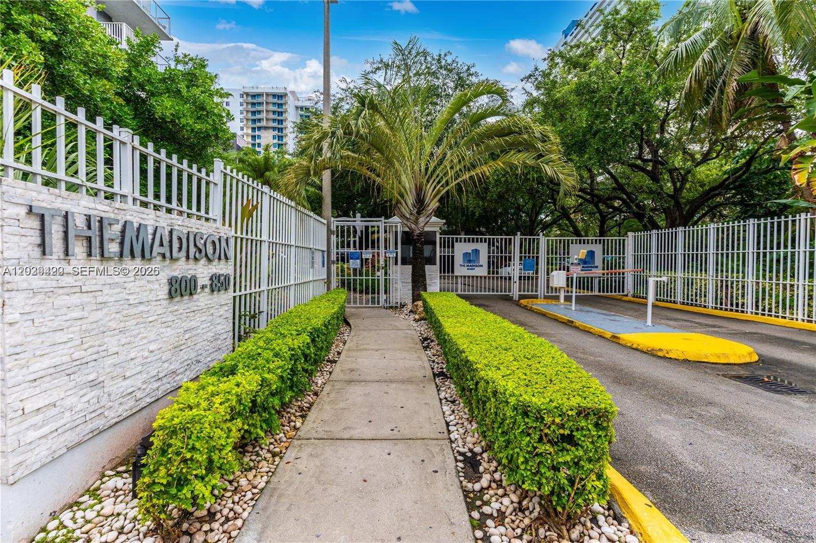 800 N Miami Ave Unit: E-1008