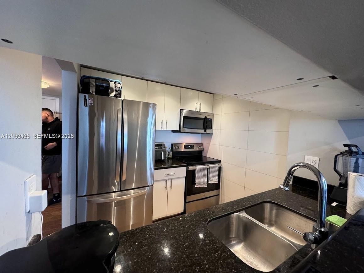800 N Miami Ave Unit: E-1008