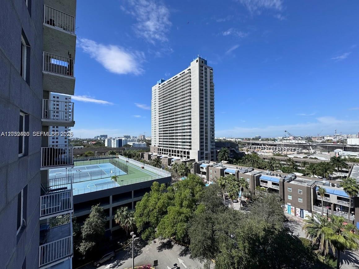800 N Miami Ave Unit: E-1008