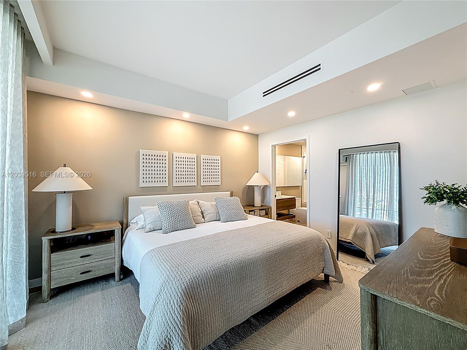 350 Ocean Dr # 305N