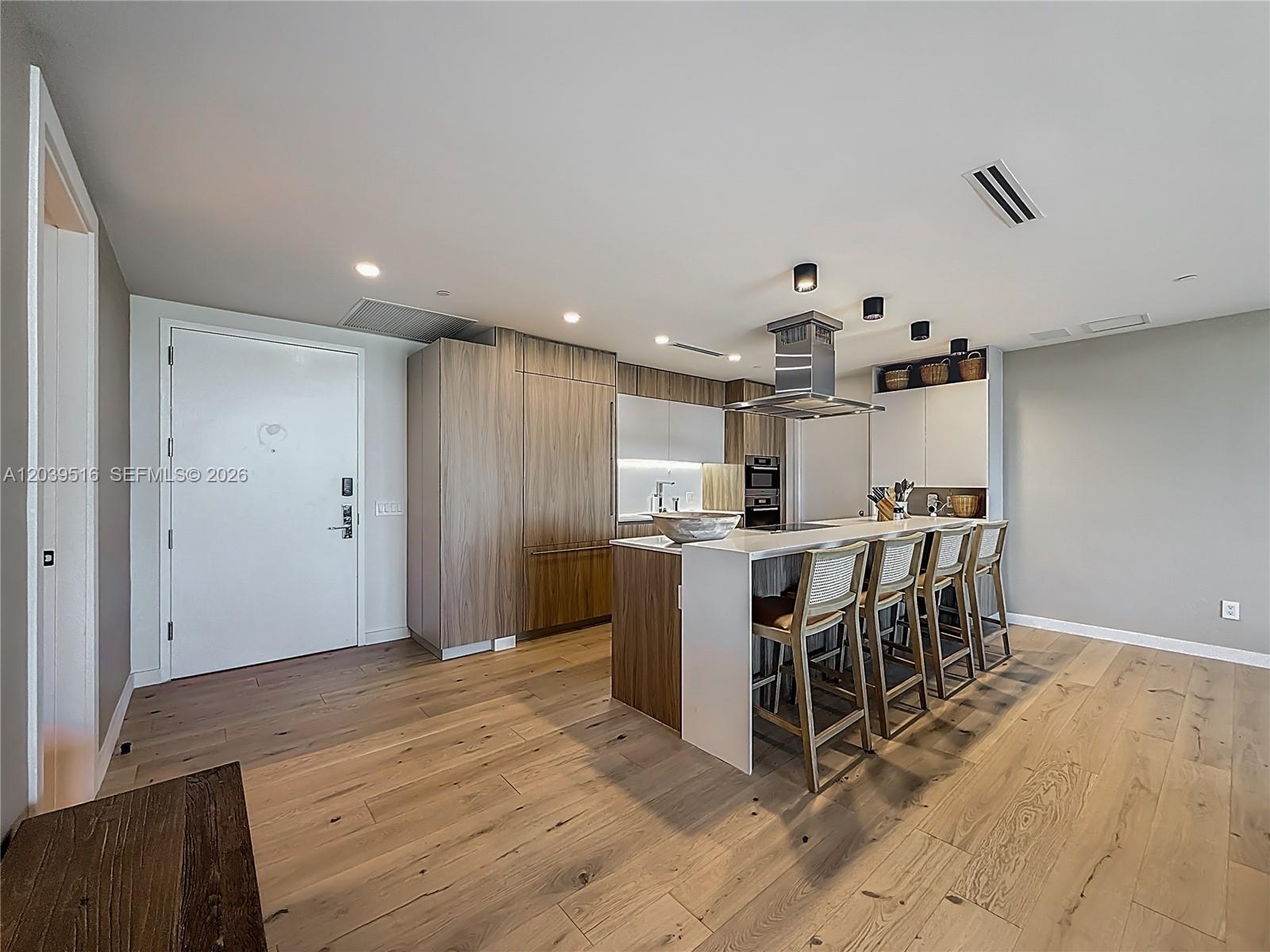 350 Ocean Dr # 305N