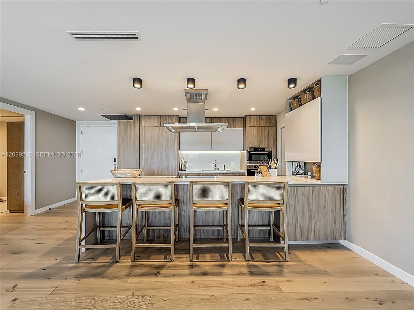 350 Ocean Dr # 305N