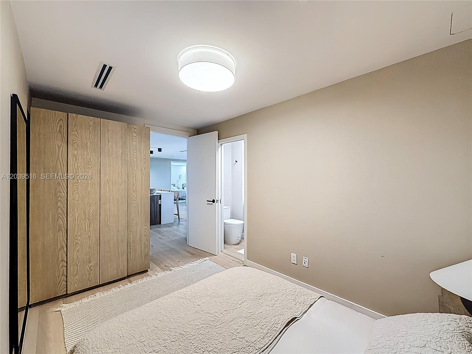 350 Ocean Dr # 305N