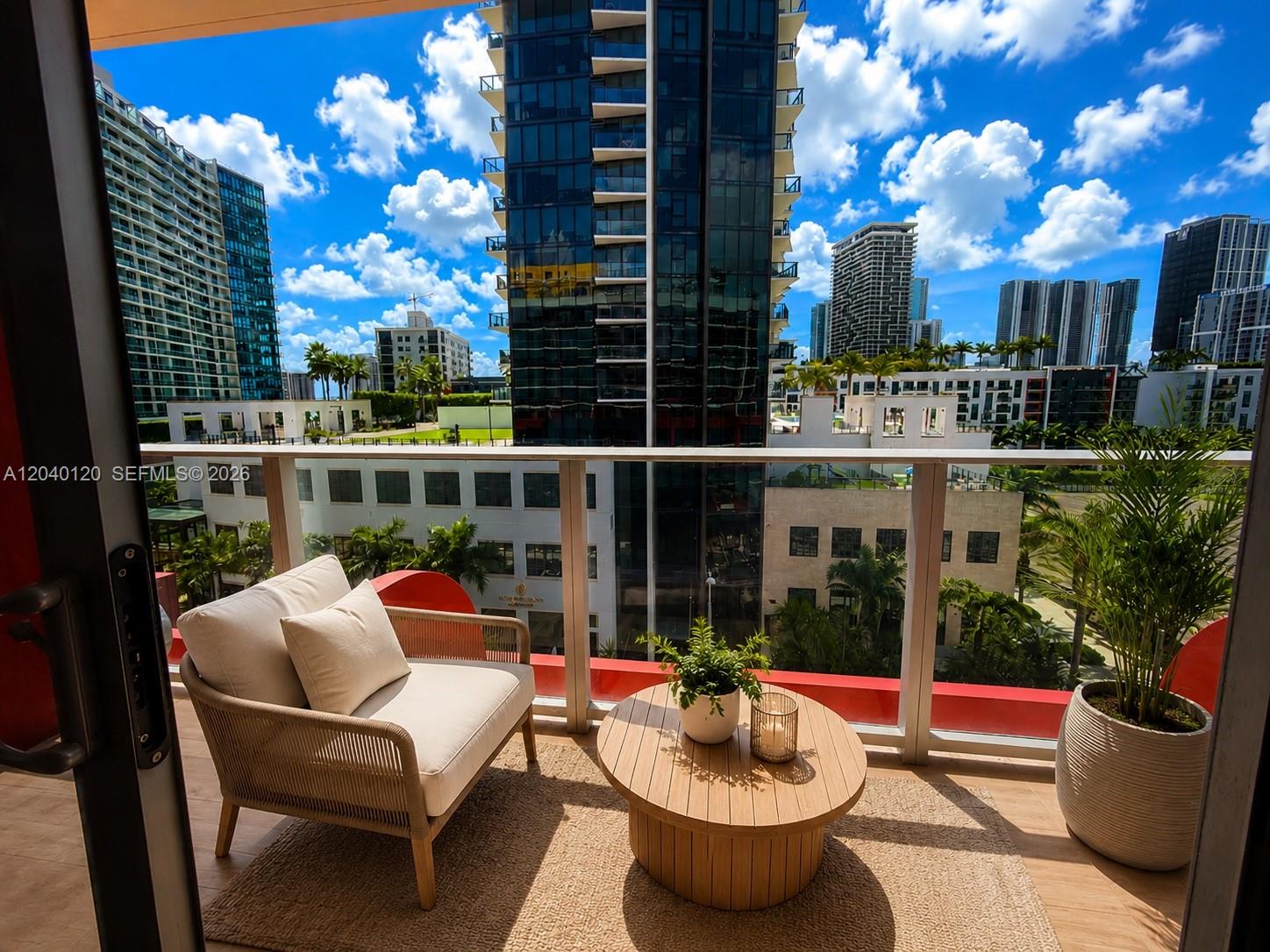 90 NE 32nd St # 705 Unit: #705