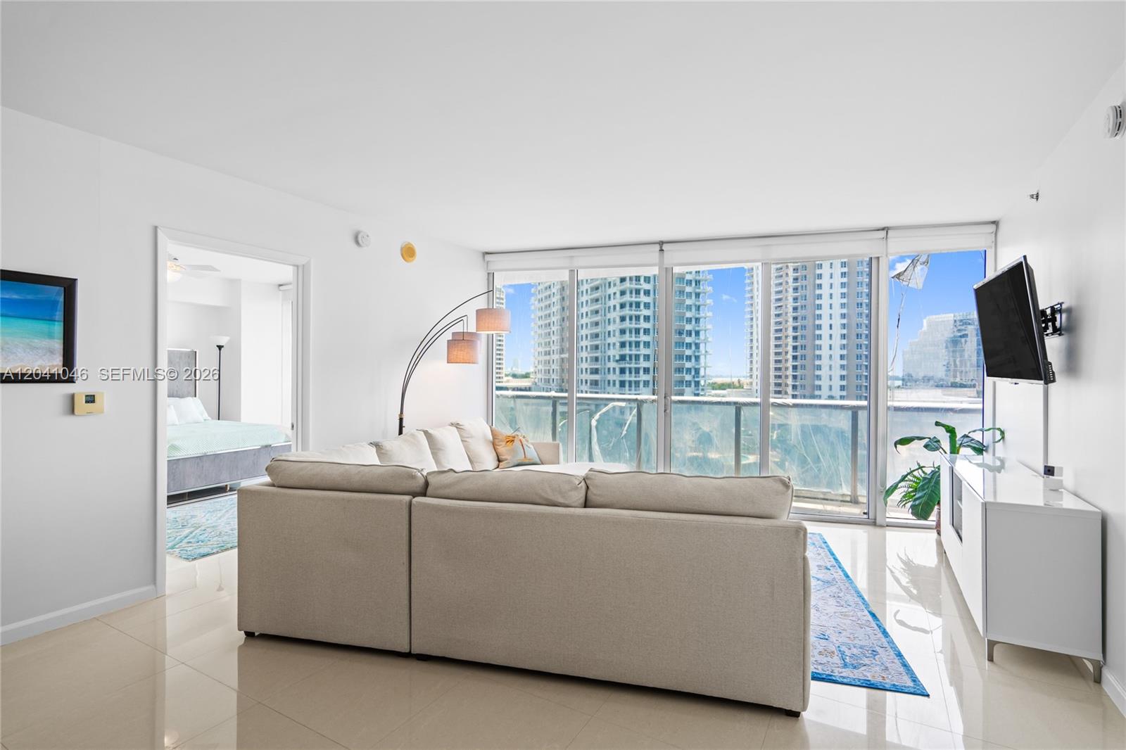 495 Brickell Ave Unit: BAY807