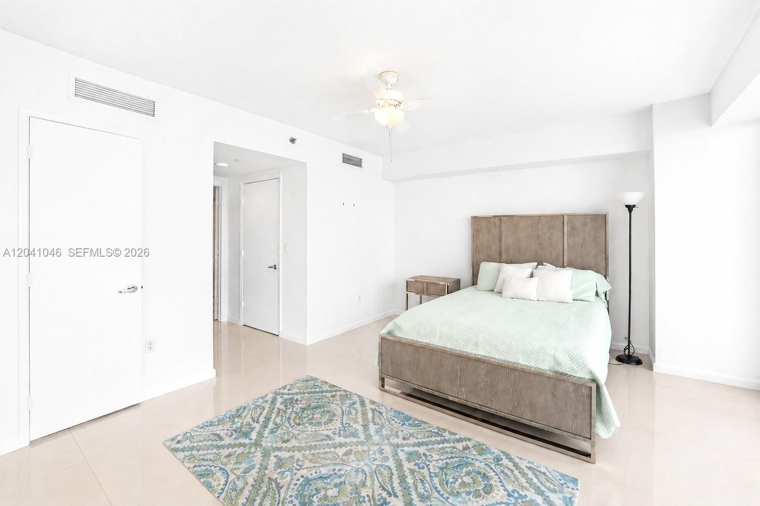 495 Brickell Ave Unit: BAY807