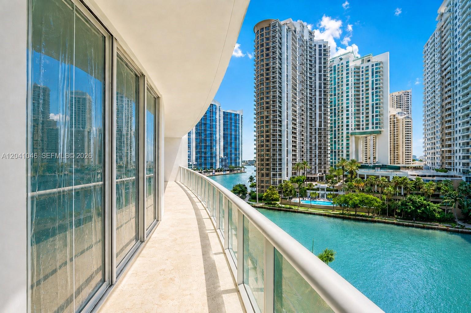495 Brickell Ave Unit: BAY807