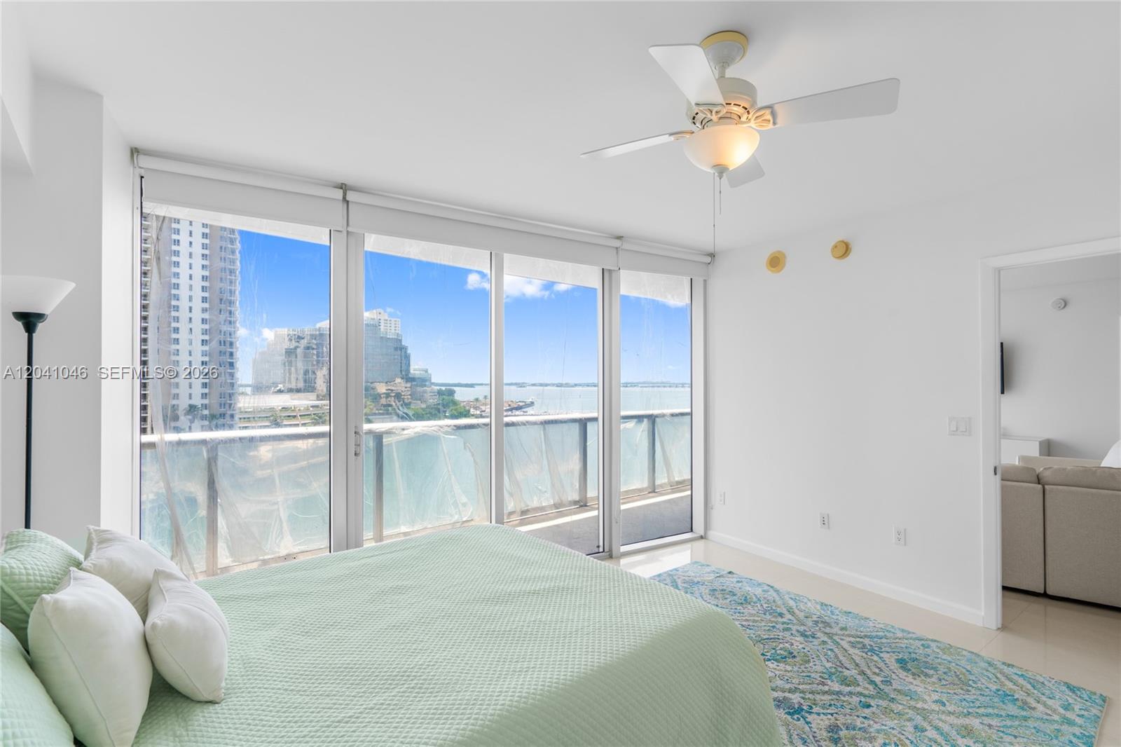 495 Brickell Ave Unit: BAY807