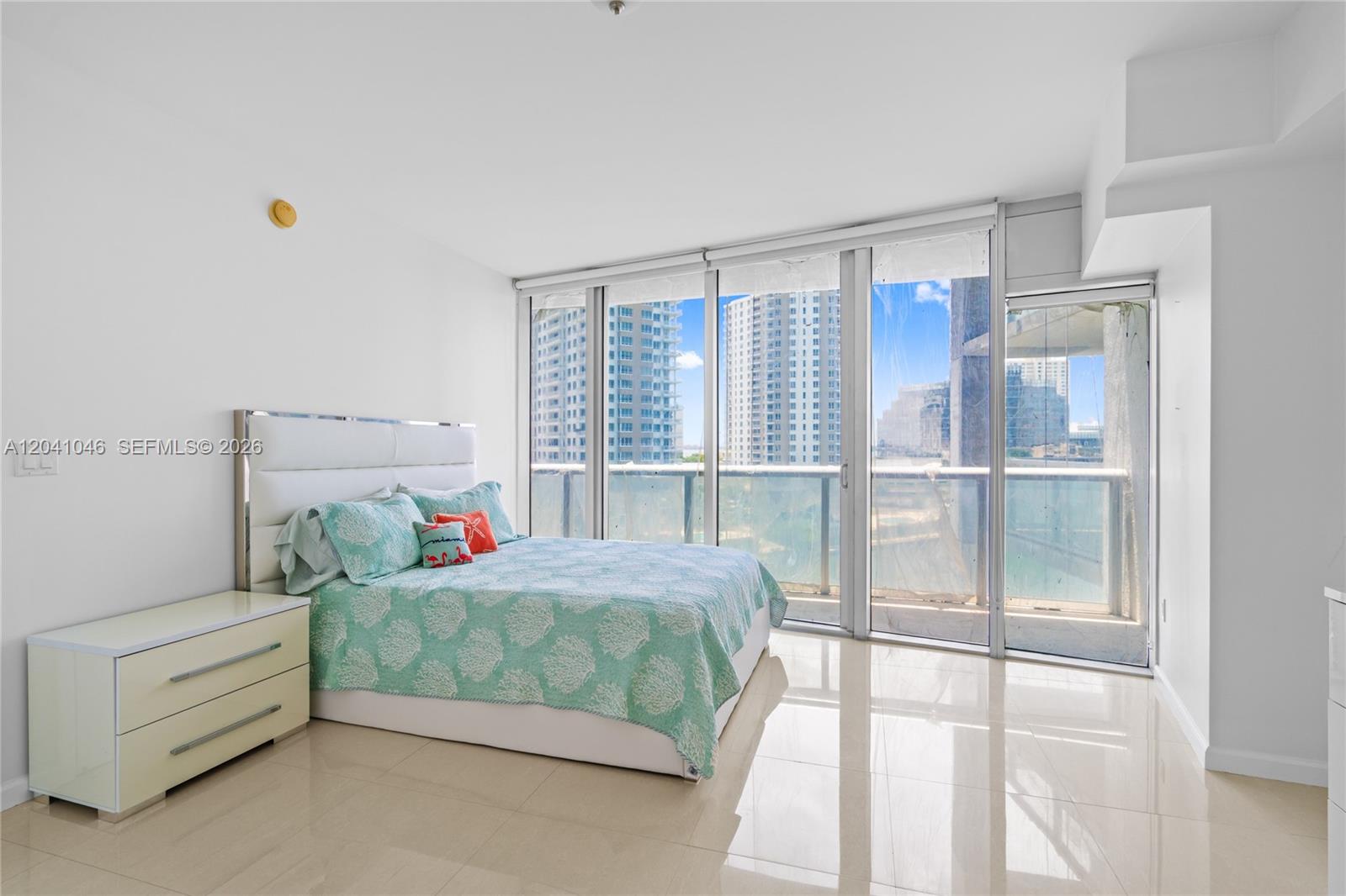 495 Brickell Ave Unit: BAY807